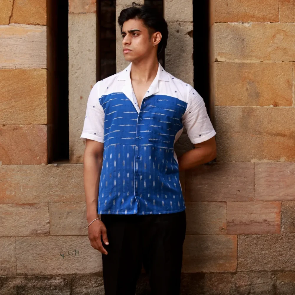 Half Sleeves Men Cotton Ikat Shirt -White blue Indigo - Ocean Whispers