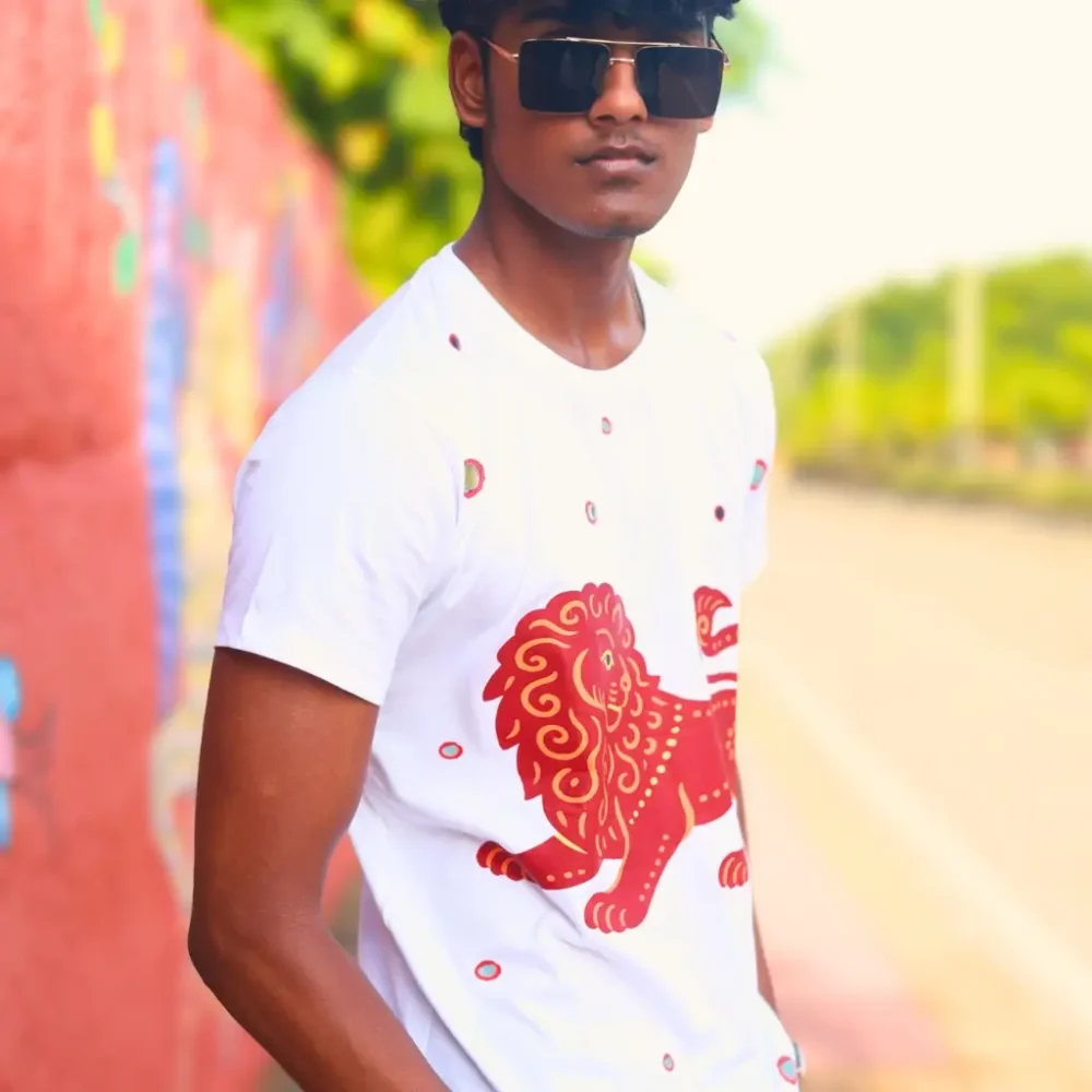 Round Neck Applique Printed Cotton T-Shirt - Crowned King -Unisex - Image 3
